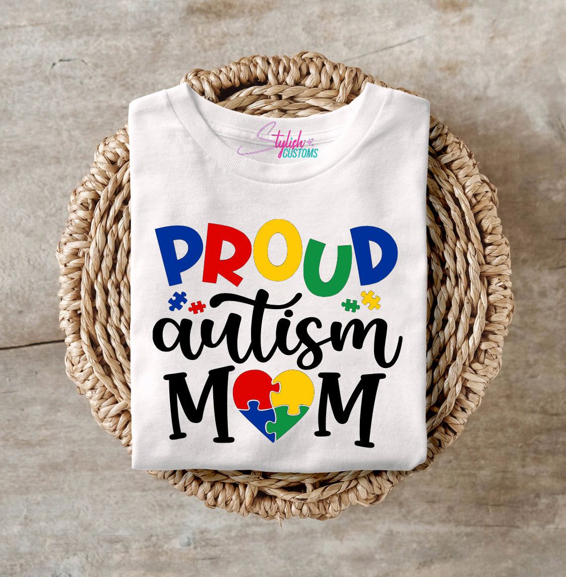 Proud Mom UNISEX T-shirt